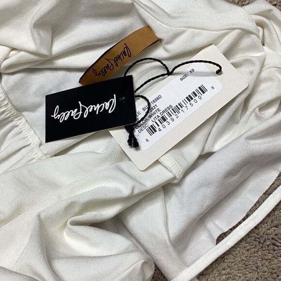 New. Rachel Pally white wrap dress. Medium . Retail $240 - Picture 12 of 15
